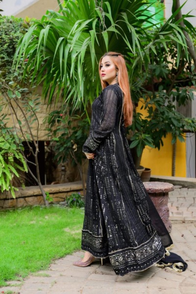 Pakistani Party Long Shirt In Black Color - Image 4