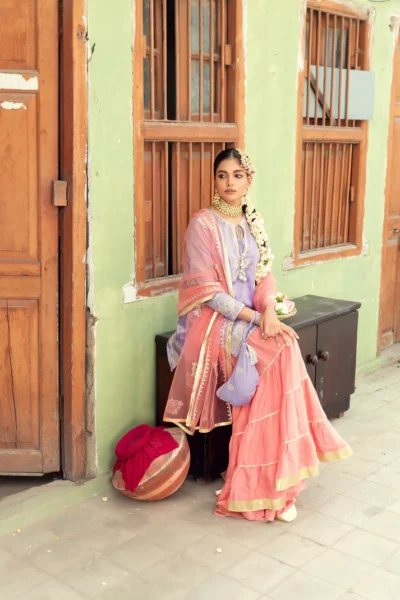 Beautiful Mauve Kameez And Pink Gharara - Image 4