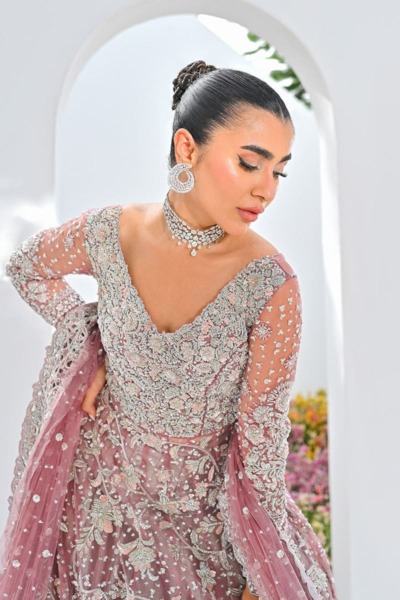 Latest Pakistani Bridal Mauve Gown Lehenga