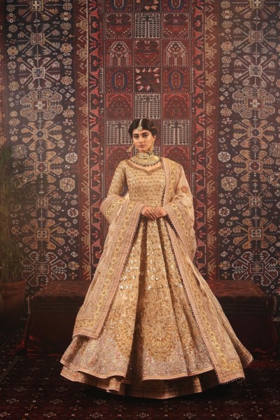 Pakistani Bridal Gold Pishwas Lehenga Style