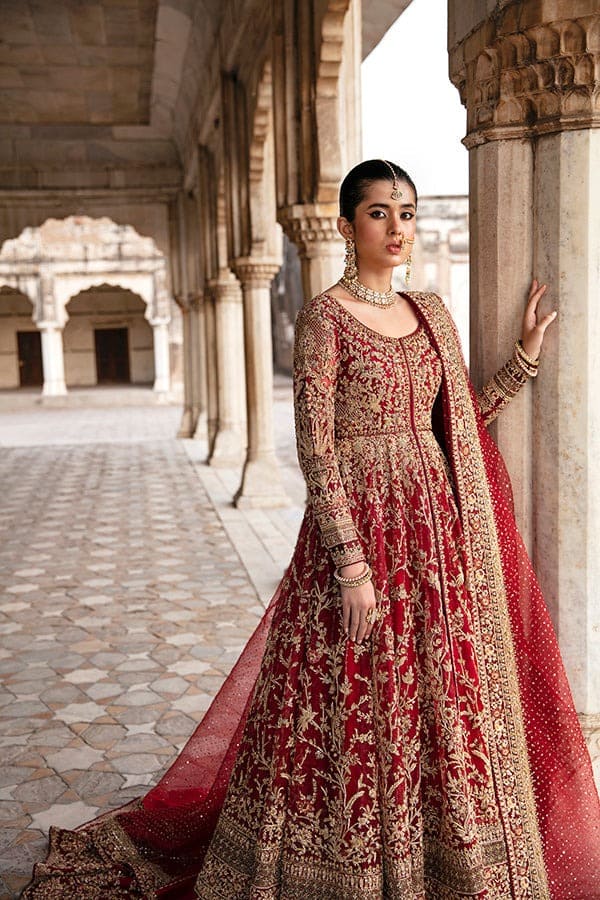 Pakistani Bridal Red Open Pishwas Lehenga