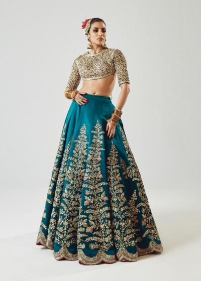 Luxurious Bridal Teal Green Lehenga Choli - Image 4