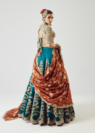 Luxurious Bridal Teal Green Lehenga Choli - Image 2