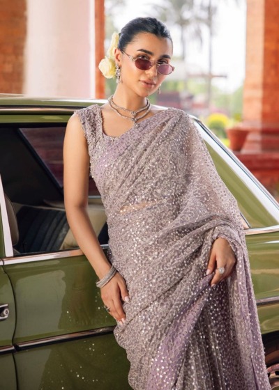 Pakistani Wedding Saree Blouse In Lilac - Image 2