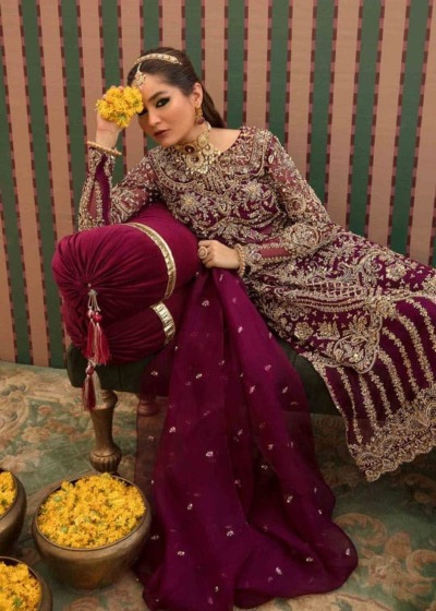 Plum Kameez Trousers Pakistani Wedding Dress - Image 5