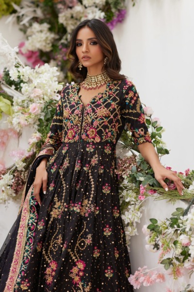 Pakistani Wedding Dress Black Open Pishwas - Image 5