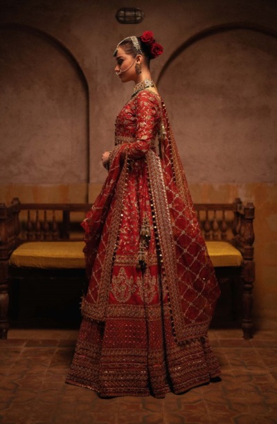 Red Choli Lehenga for Pakistani Brides - Image 5