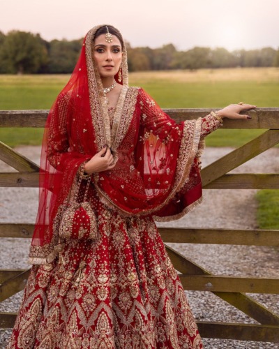 Luxury Pakistani Raw Silk Bridal Lehenga Choli - Image 4