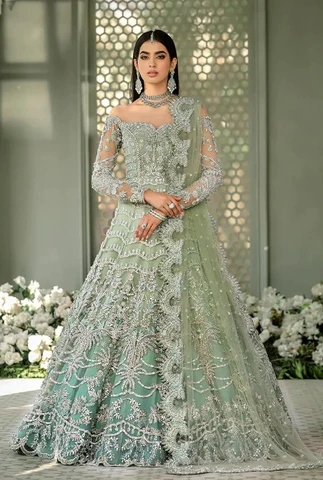 Bridal Elegance: Top Pakistani Wedding Dresses for Your Big Day